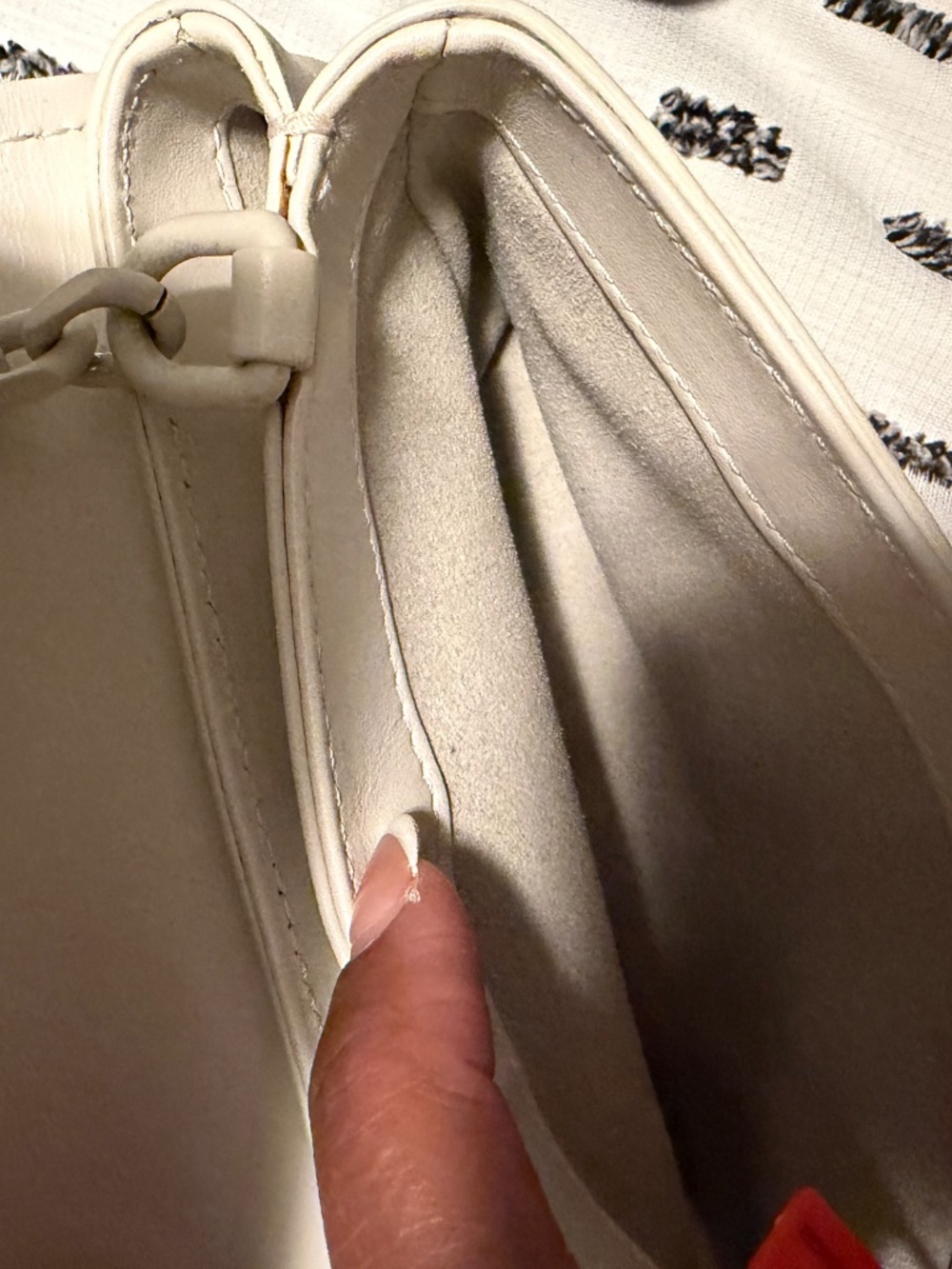 Purse - Picture 2 of 2